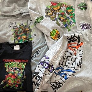 Nickelodeon Teenage Mutant Ninja Turtles Gray and Black Hoodie and T-shirt Set